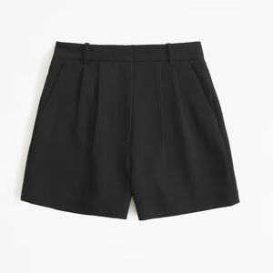 Abercrombie & Fitch Sloane Tailored Short in Black